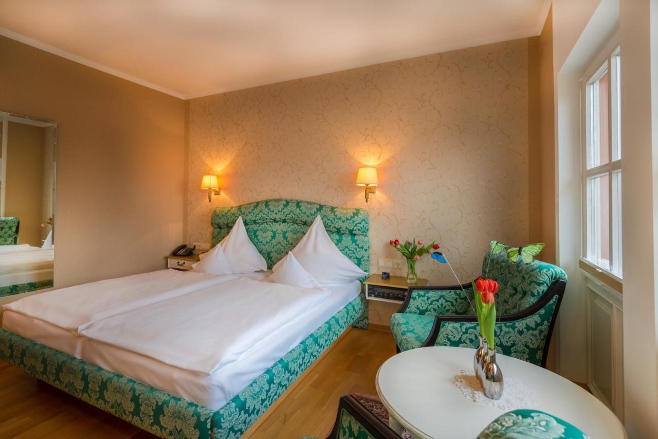 Schlosshotel Kurfuerstliches Amtshaus Dauner Burg Ngoại thất bức ảnh
