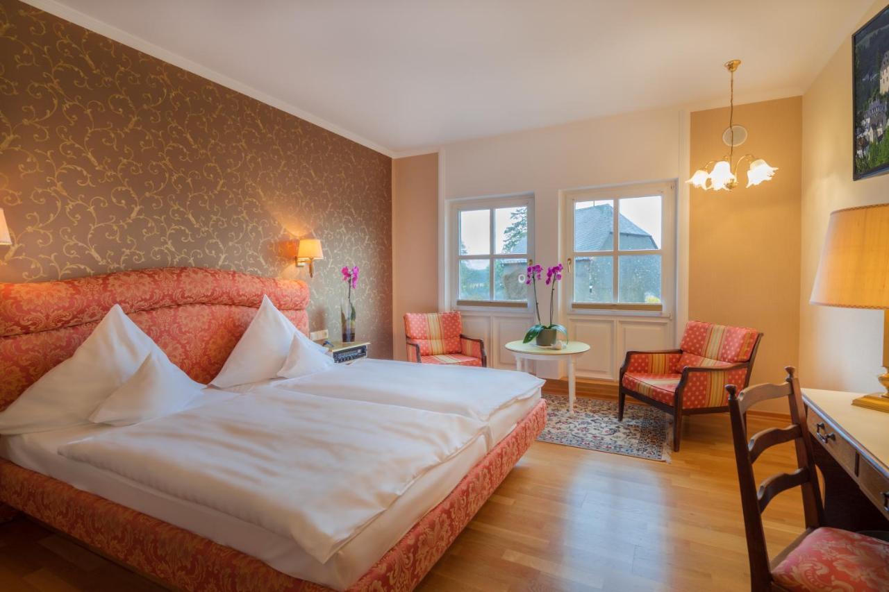 Schlosshotel Kurfuerstliches Amtshaus Dauner Burg Ngoại thất bức ảnh