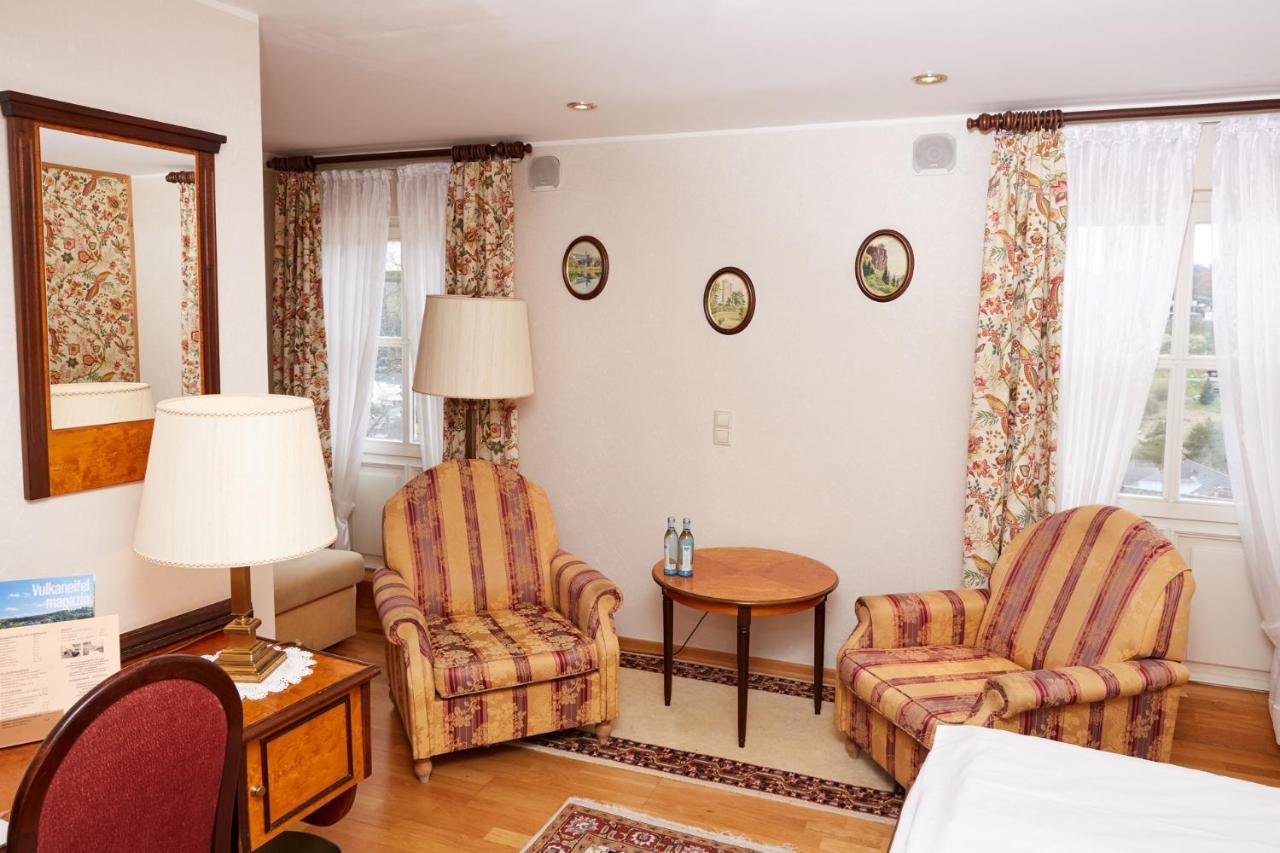 Schlosshotel Kurfuerstliches Amtshaus Dauner Burg Ngoại thất bức ảnh