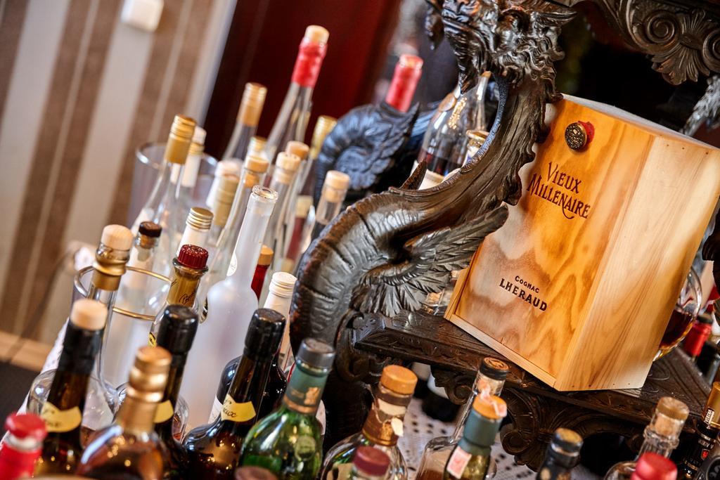 Schlosshotel Kurfuerstliches Amtshaus Dauner Burg Ngoại thất bức ảnh
