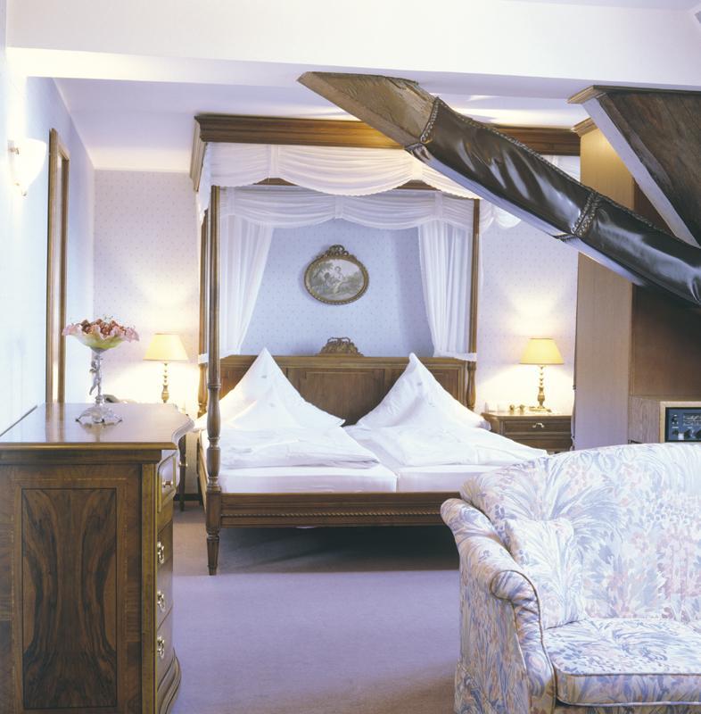 Schlosshotel Kurfuerstliches Amtshaus Dauner Burg Ngoại thất bức ảnh